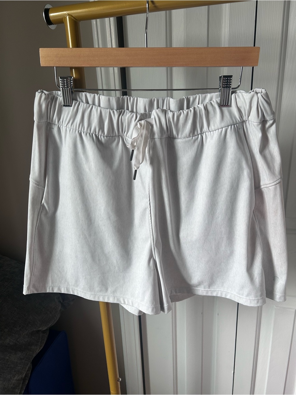 Women's White Drawstring Casual Shorts